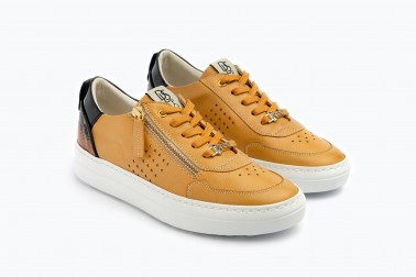 Woman shoes model Nausicaa color yellow | DLSport®