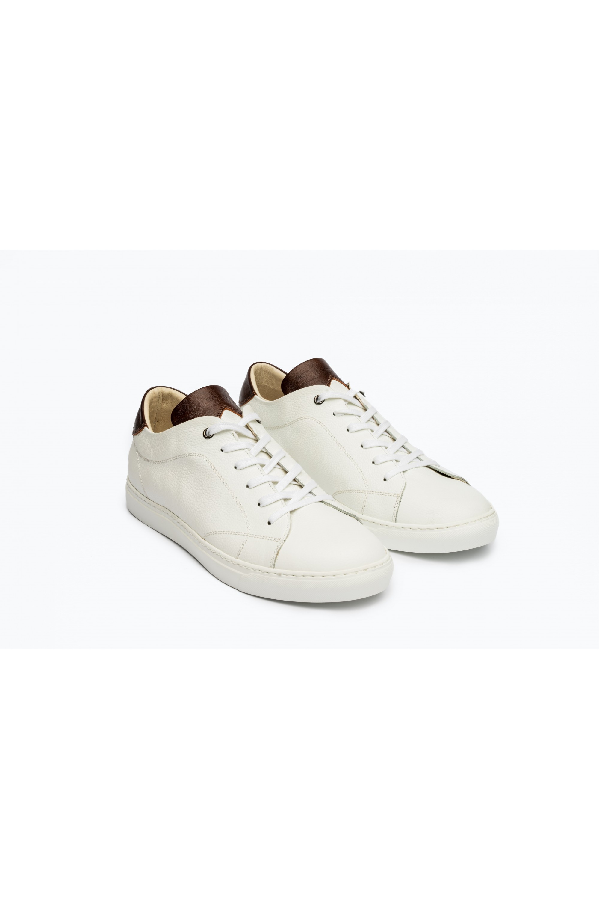 Man shoes model Marcel color white | DLSport®